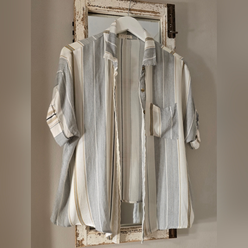 BOHME Short Sleeve Button Down Top